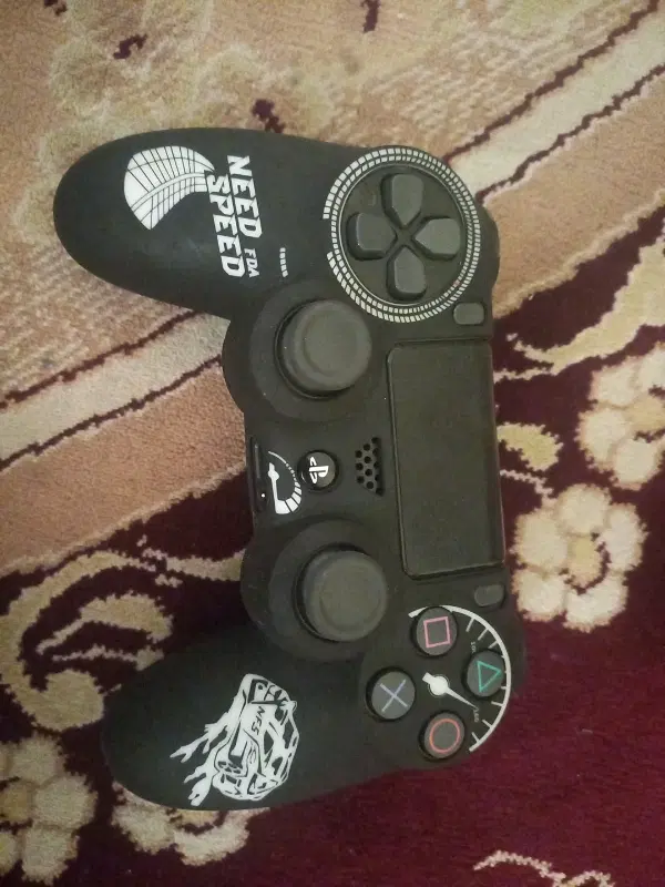 دسته ps4|کنسول، بازی ویدئویی و آنلاین|نیشابور, بزرگمهر|دیوار