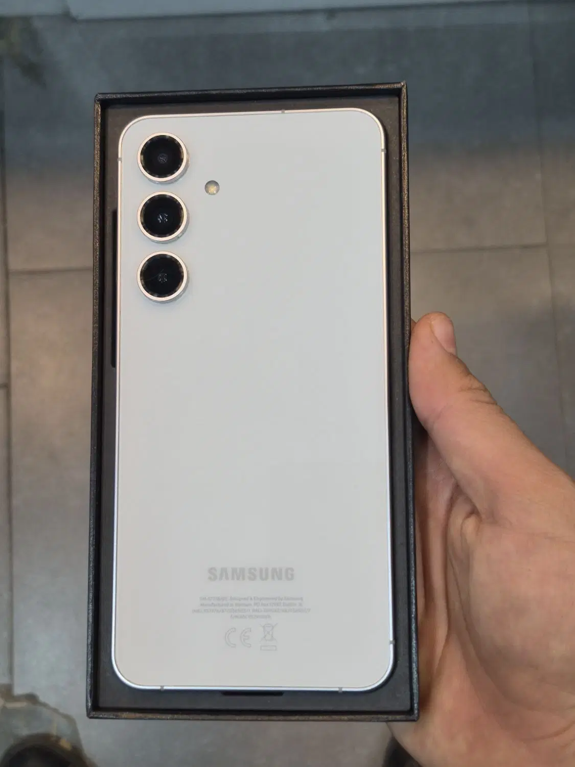 S24 FE 256/8 White|موبایل|اصفهان, چرخاب|دیوار