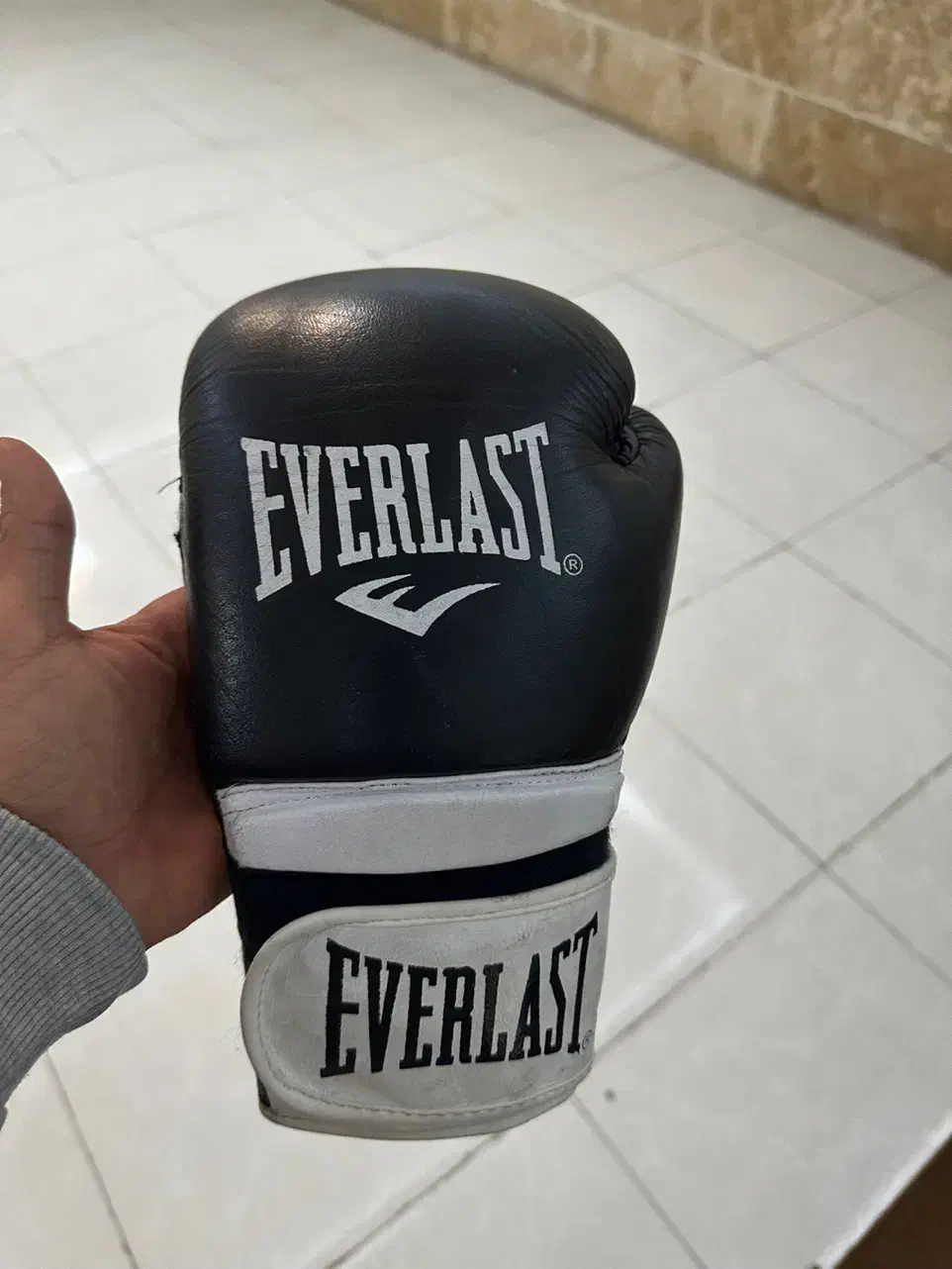 کیسه بوکس به همراه لوازم|تجهیزات ورزشی|تهران, یوسفآباد|دیوار