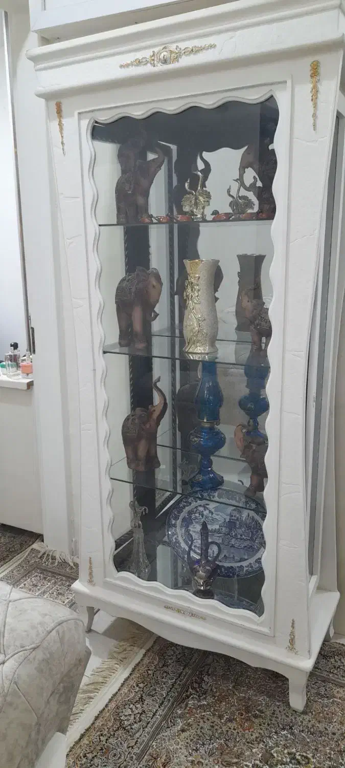 فروش ویترین با ۶ عدد فیل دکوری|بوفه، ویترین، کنسول|رشت, یخسازی|دیوار