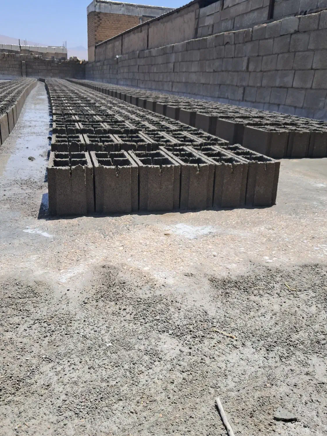 شرکت فولادبلوک فرهادی|مصالح و تجهیزات ساختمان|ایذه, |دیوار