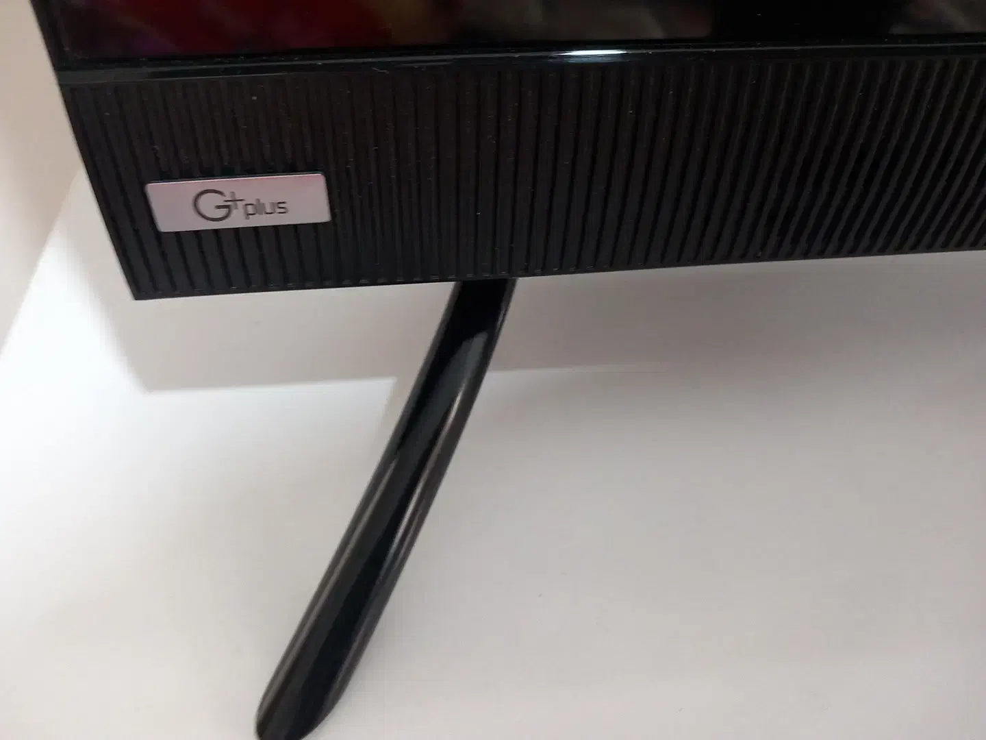 تلویزیون جی پلاس 50اینچ|تلویزیون و پروژکتور|جلفا, |دیوار