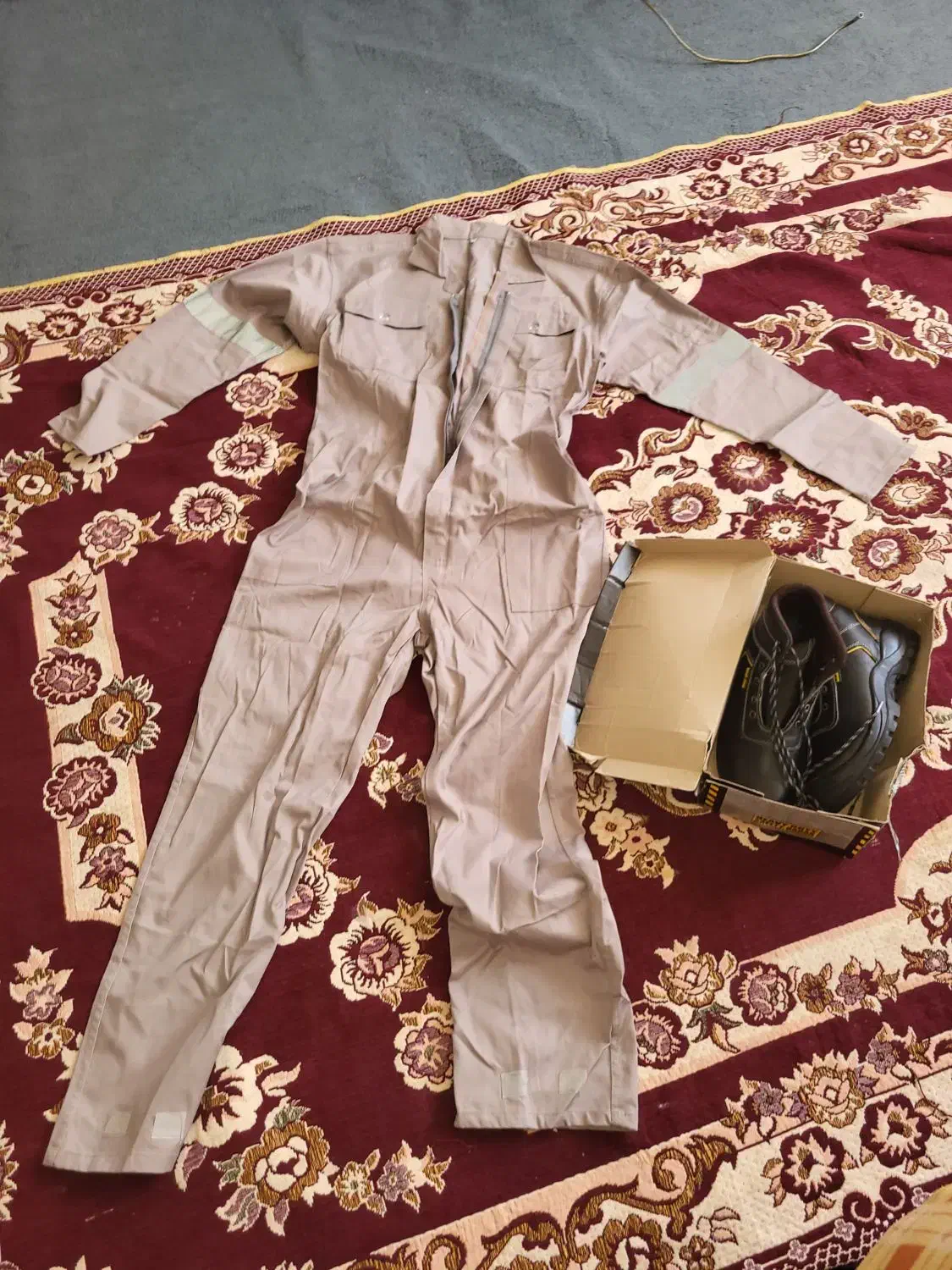 کفش ایمنی لباس کار عالیشهر|لباس|بوشهر, |دیوار