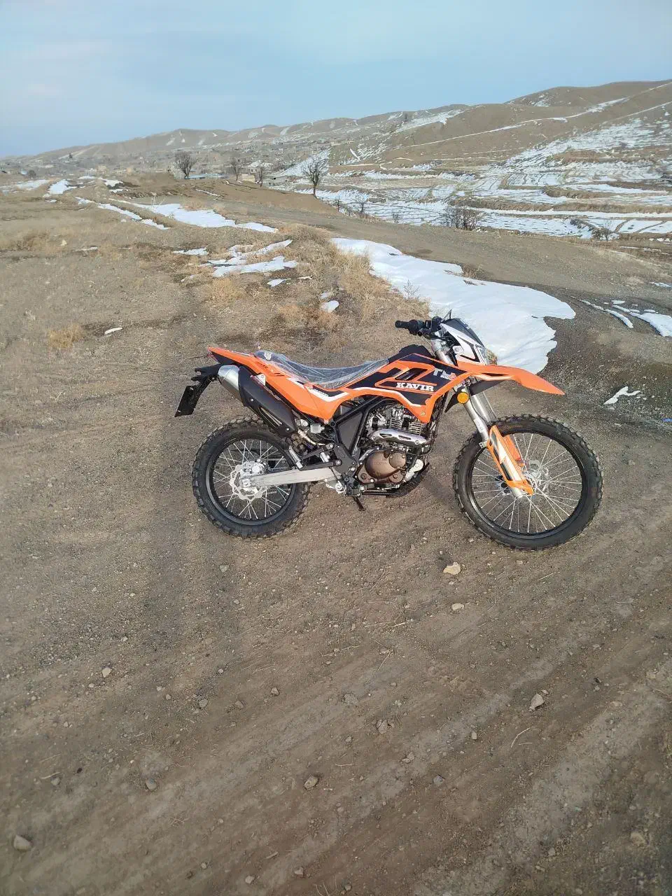 موتورتریل|موتورسیکلت|جغتای, |دیوار