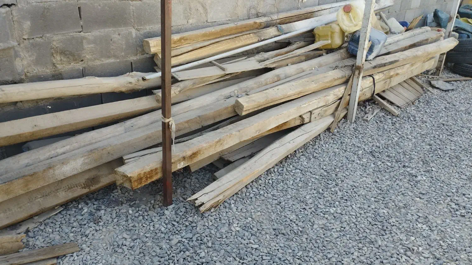 چوب برای سقف یاکارهای دیگه|عمدهفروشی|زاهدان, |دیوار