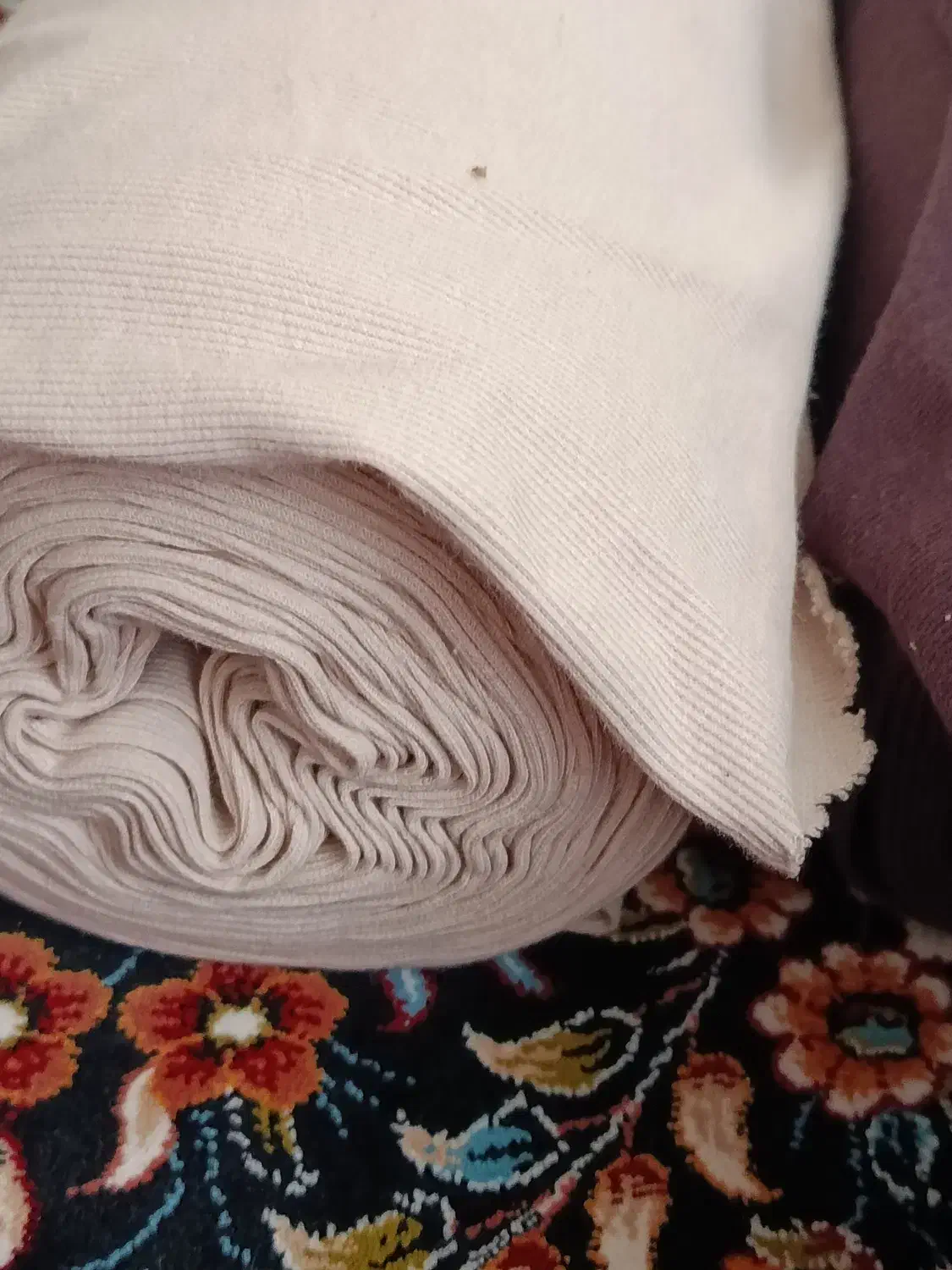 پارچه|لوازم خیاطی و بافتنی|بوئین زهرا, |دیوار