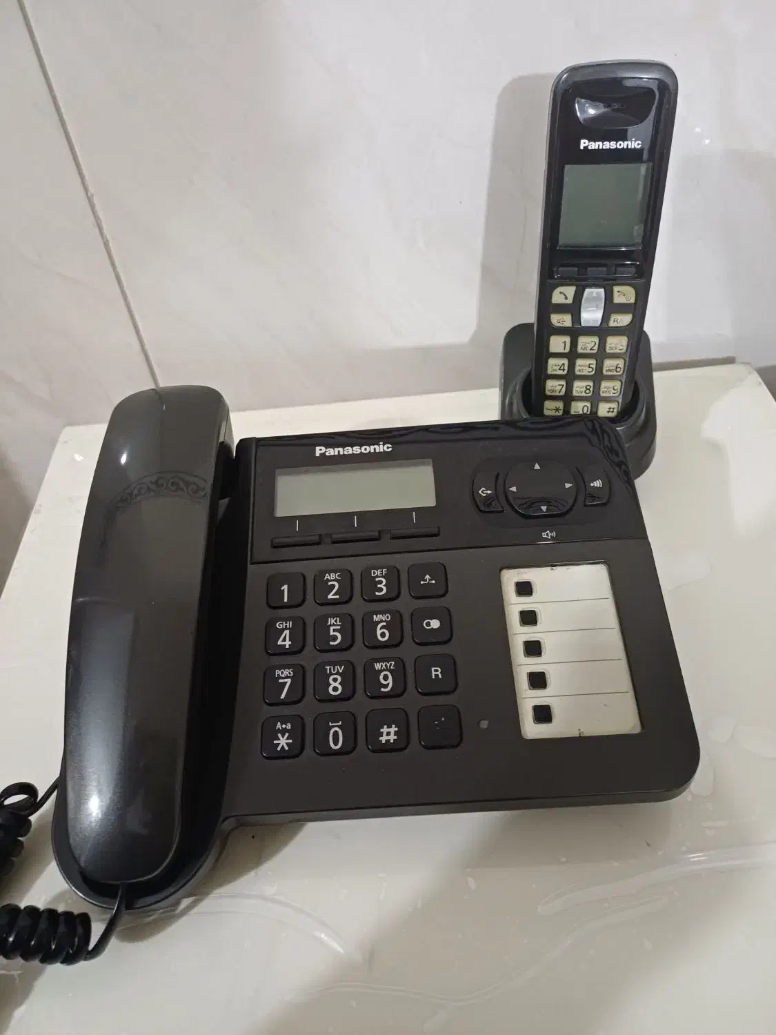 تلفن بی سیم پاناسونیک ۶ ماه کار کرده خیلی نو تمیز|تلفن رومیزی|قرچک, باقرآباد|دیوار