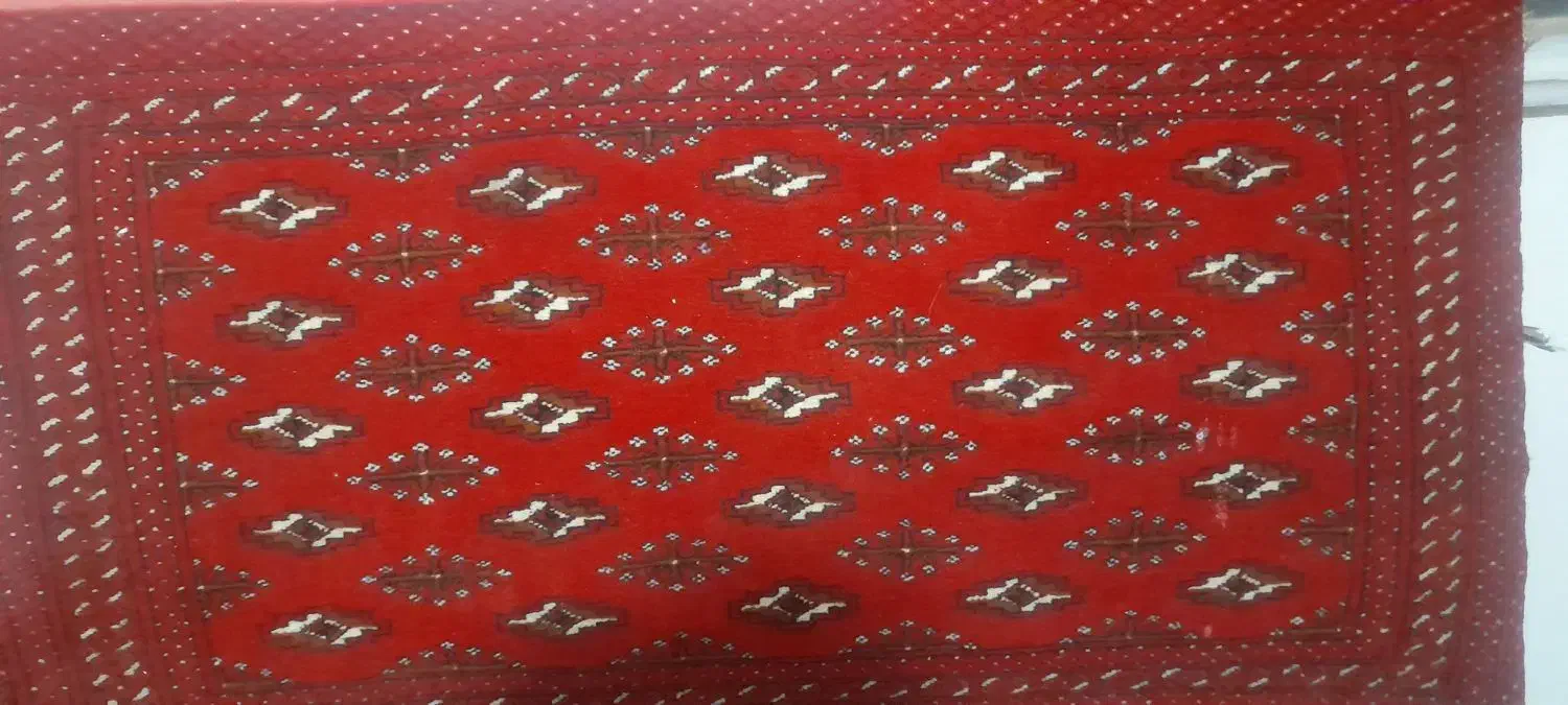 چهار  عدد  پشتی  دست بافت|پشتی|اندیشه, اندیشه فاز ۳|دیوار