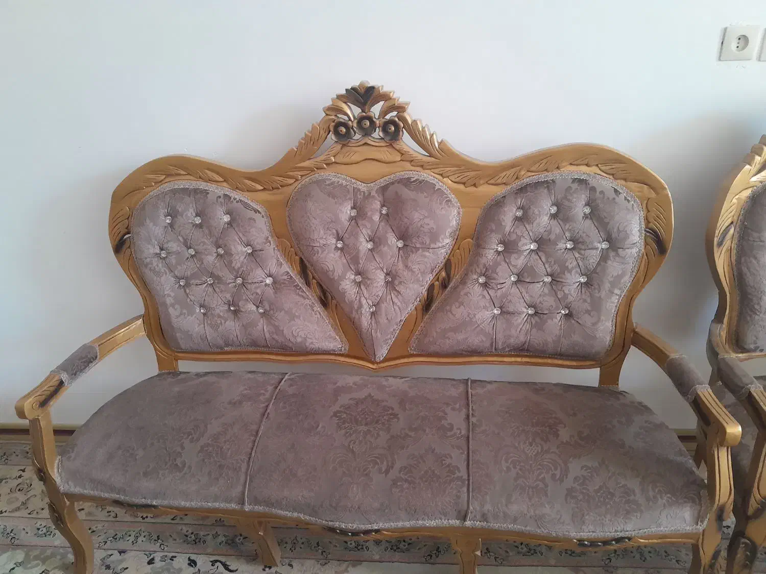 مبل سلطنتی تمیز ۴.۵۰۰|مبلمان خانگی و میز عسلی|کاشان, سیفی آباد|دیوار