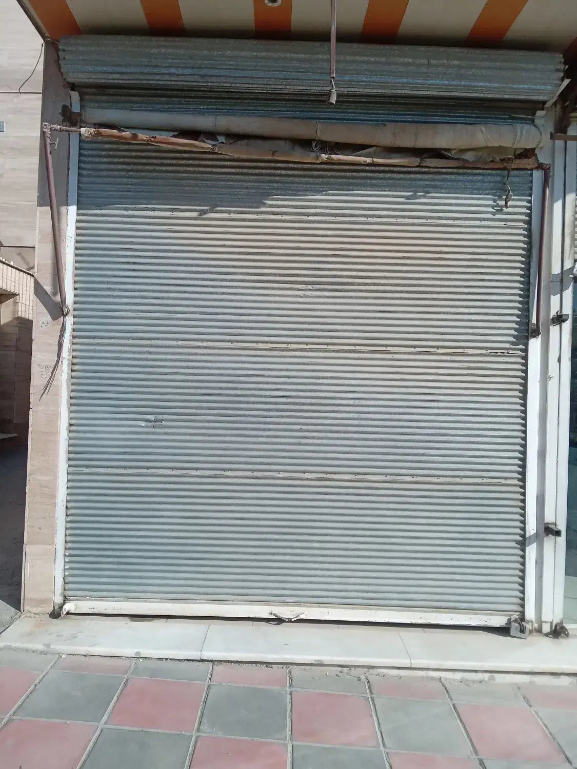 کرکره قدیمی|مصالح و تجهیزات ساختمان|سنندج, |دیوار