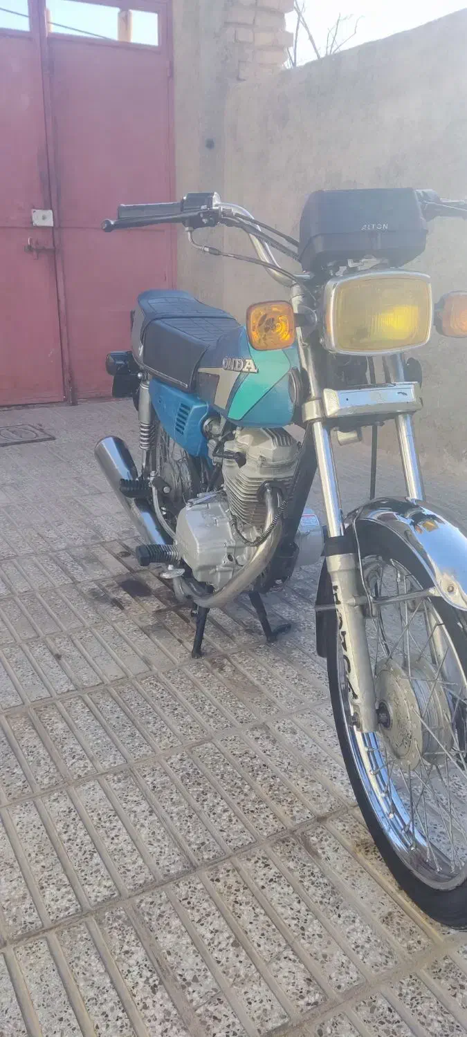 هندا 125 5 دنده درحد بازسازی شده|موتورسیکلت|اسفراین, |دیوار