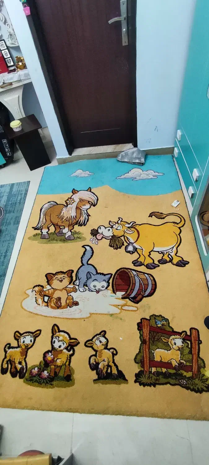 فرش کودک نوجوان|فرش|لاهیجان, شهید آوینی|دیوار