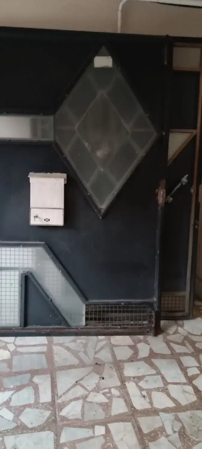 چهار لنگه درب حیاط ( دو جفت درب )|مصالح و تجهیزات ساختمان|لاهیجان, شقایق|دیوار