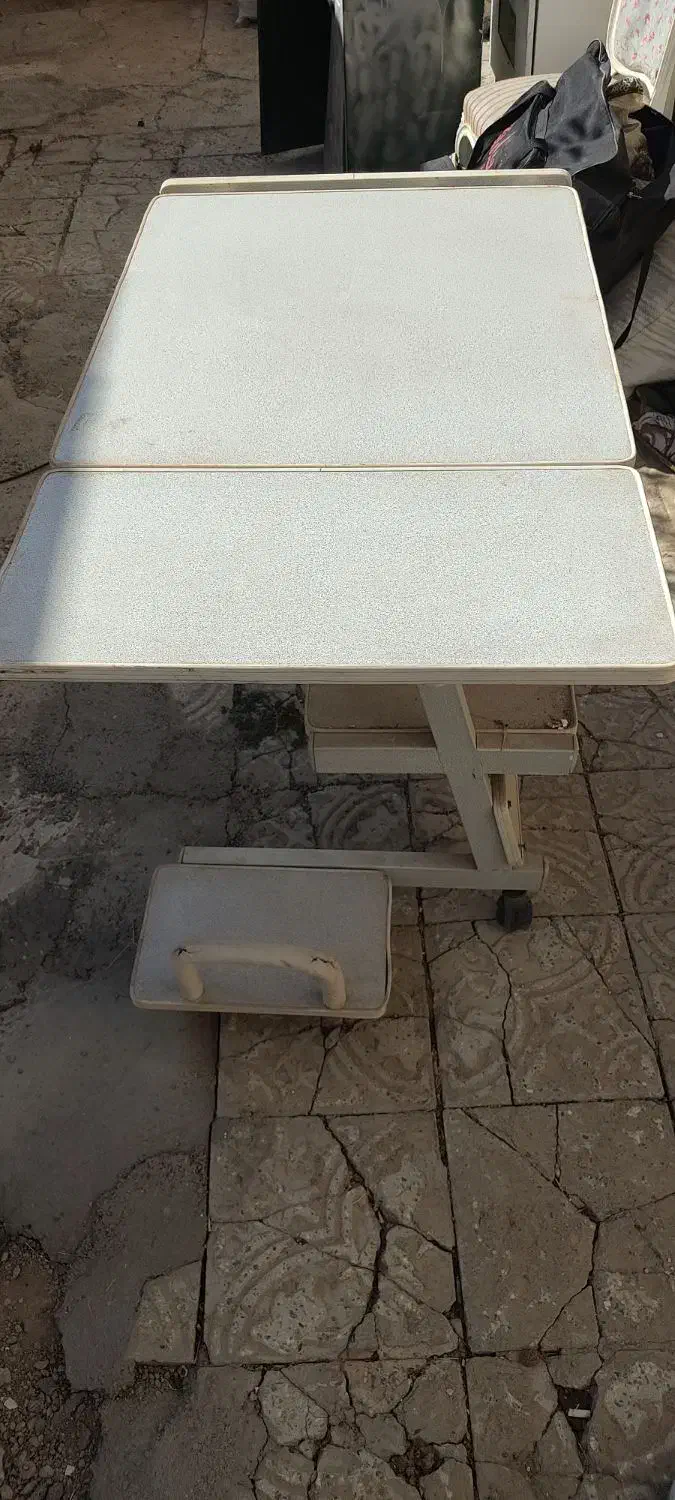 میز کامپوتر|میز تحریر و کامپیوتر|سمیرم, |دیوار