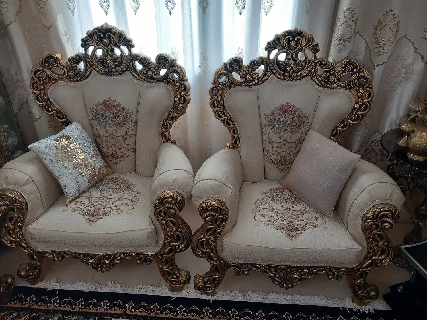 مبل سلطنتی|مبلمان خانگی و میز عسلی|پرند, فاز ۶|دیوار