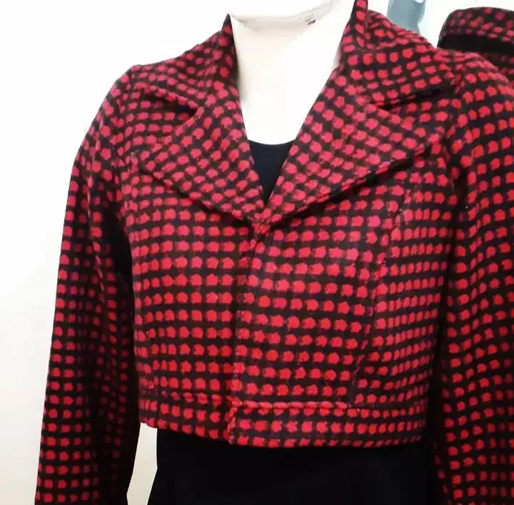 لباس یلدایی ست|لباس|شیروان (خراسان), |دیوار