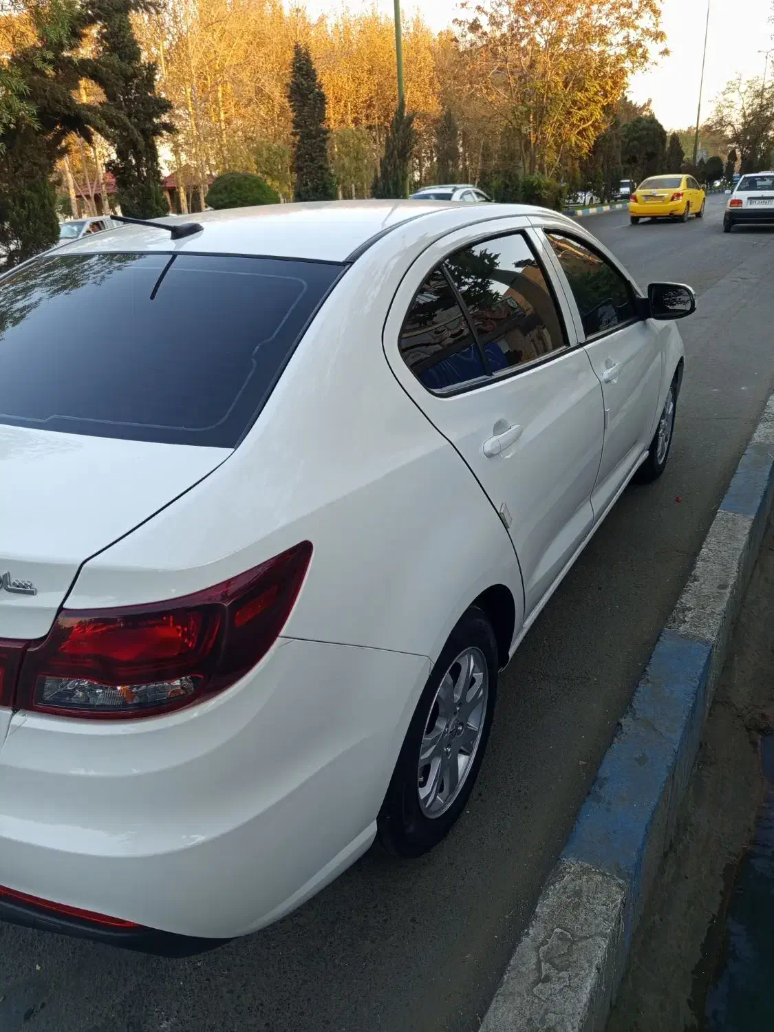 شاهینg در حد خشک|خودرو سواری و وانت|فردوسیه, |دیوار