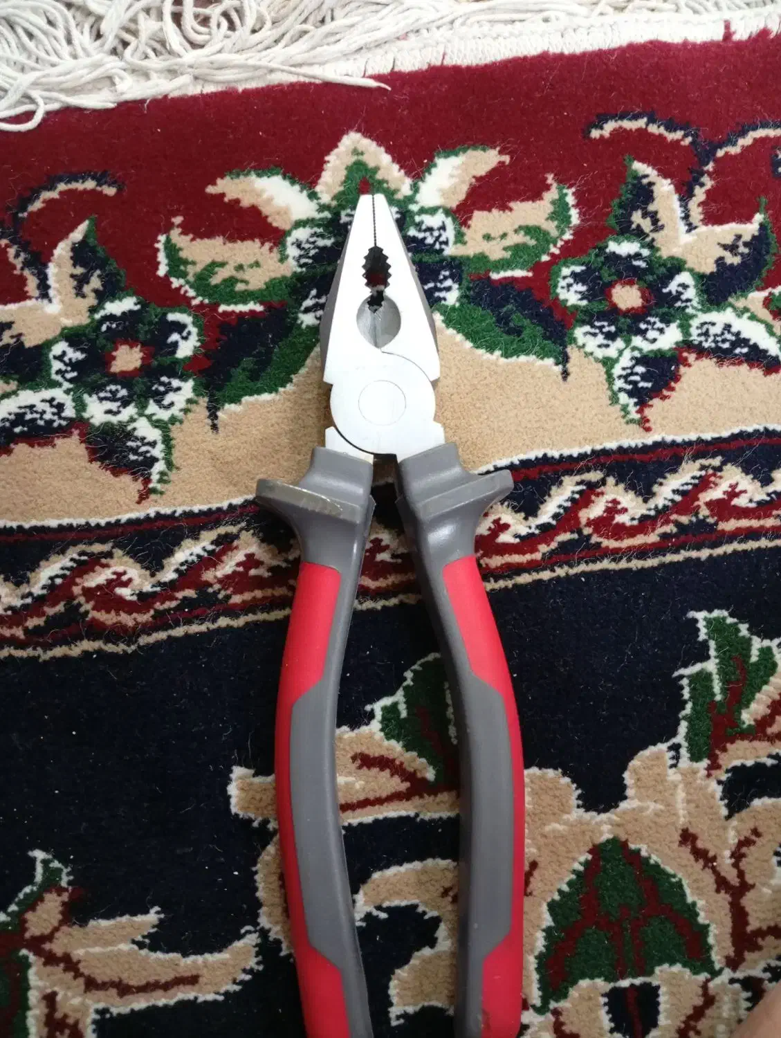 انبردست|ابزارآلات|قم, شاه ابراهیم|دیوار