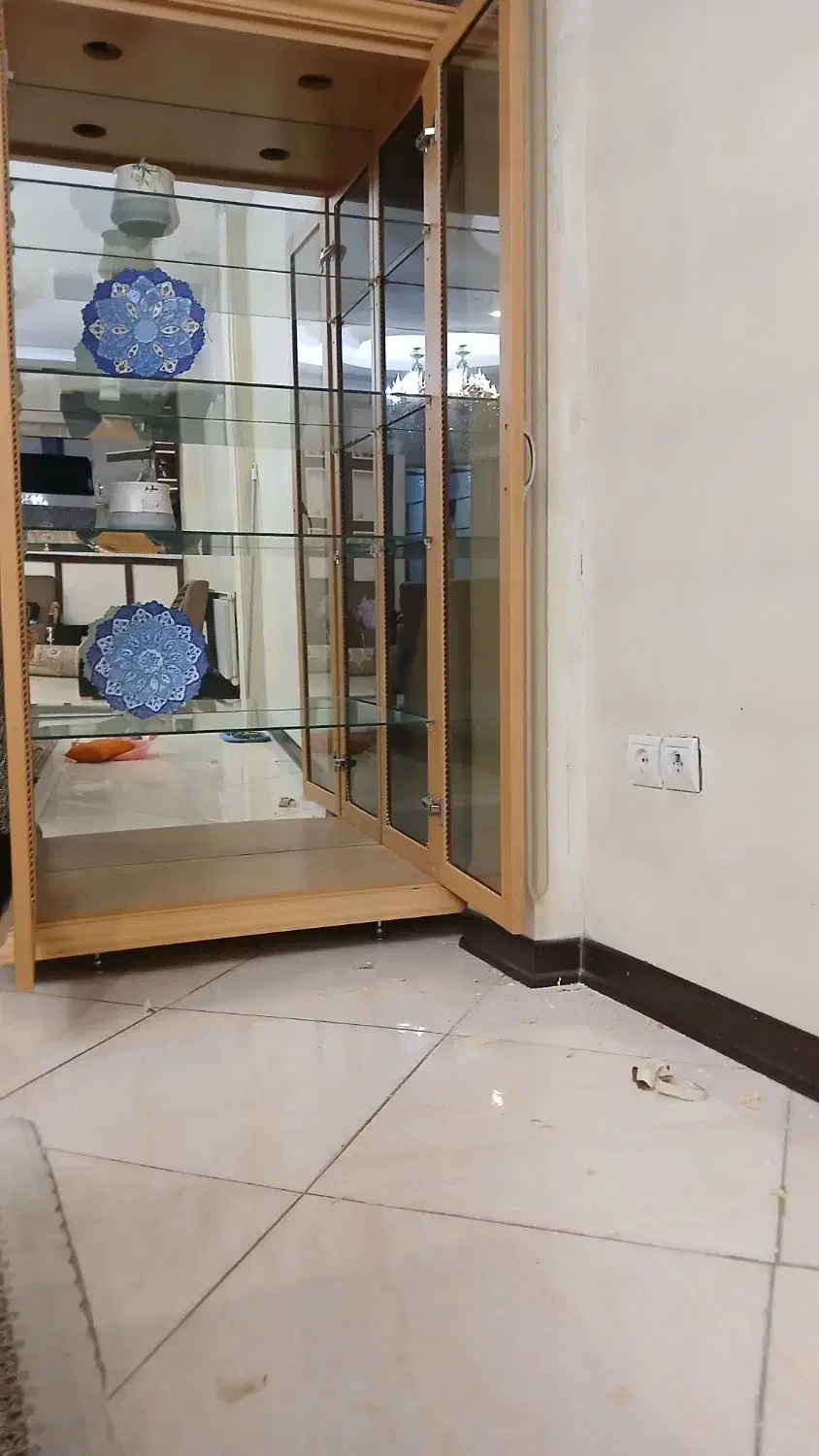 ویترین ، بوفه، کمد|بوفه، ویترین، کنسول|تهران, جوادیه تهرانپارس|دیوار