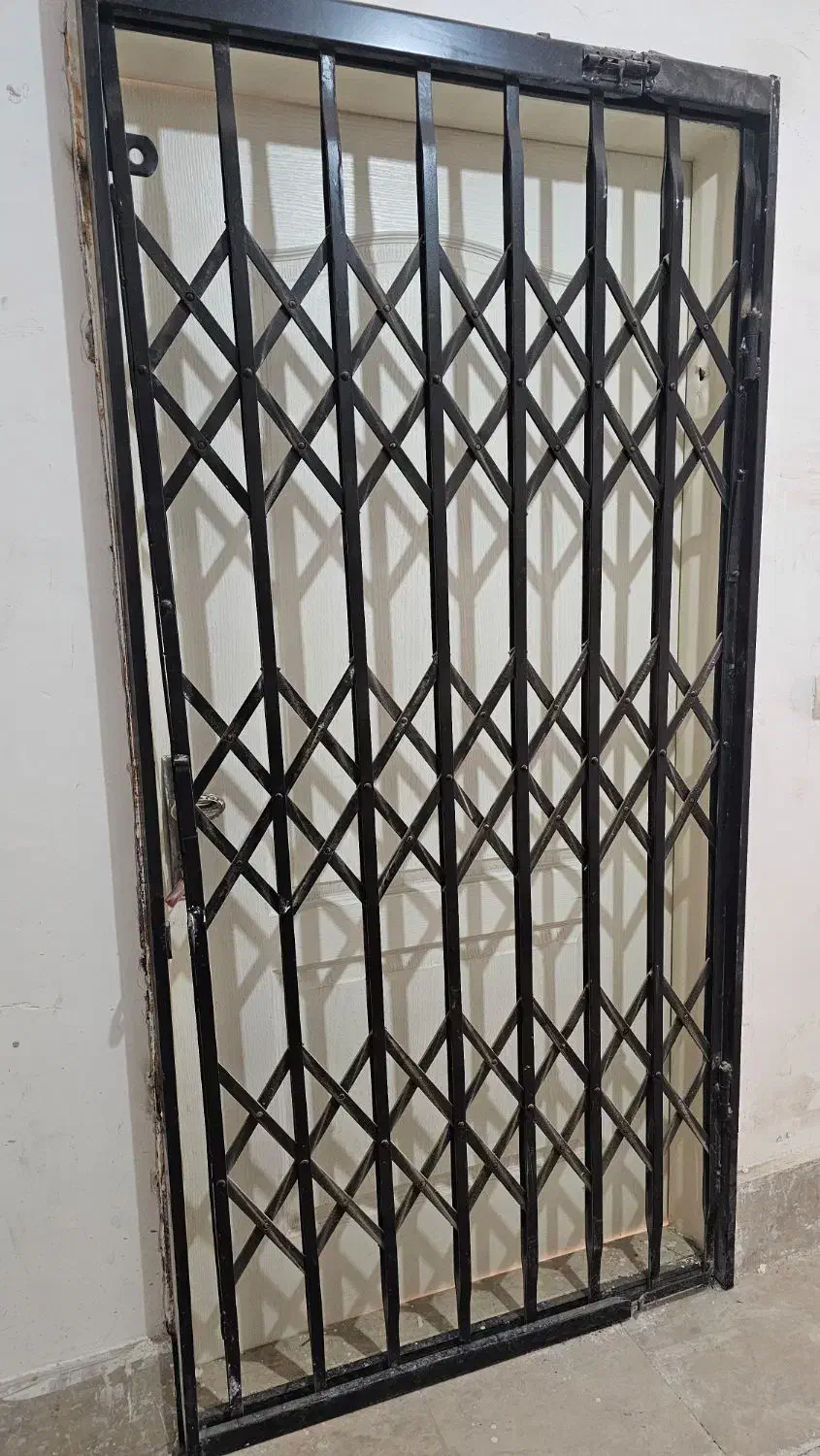 ۸۰ متر/نورگیر/دو خواب/ پارکینگ آسانسور پکیج کولر|فروش آپارتمان|هشتگرد, فاز ۷ مهستان|دیوار