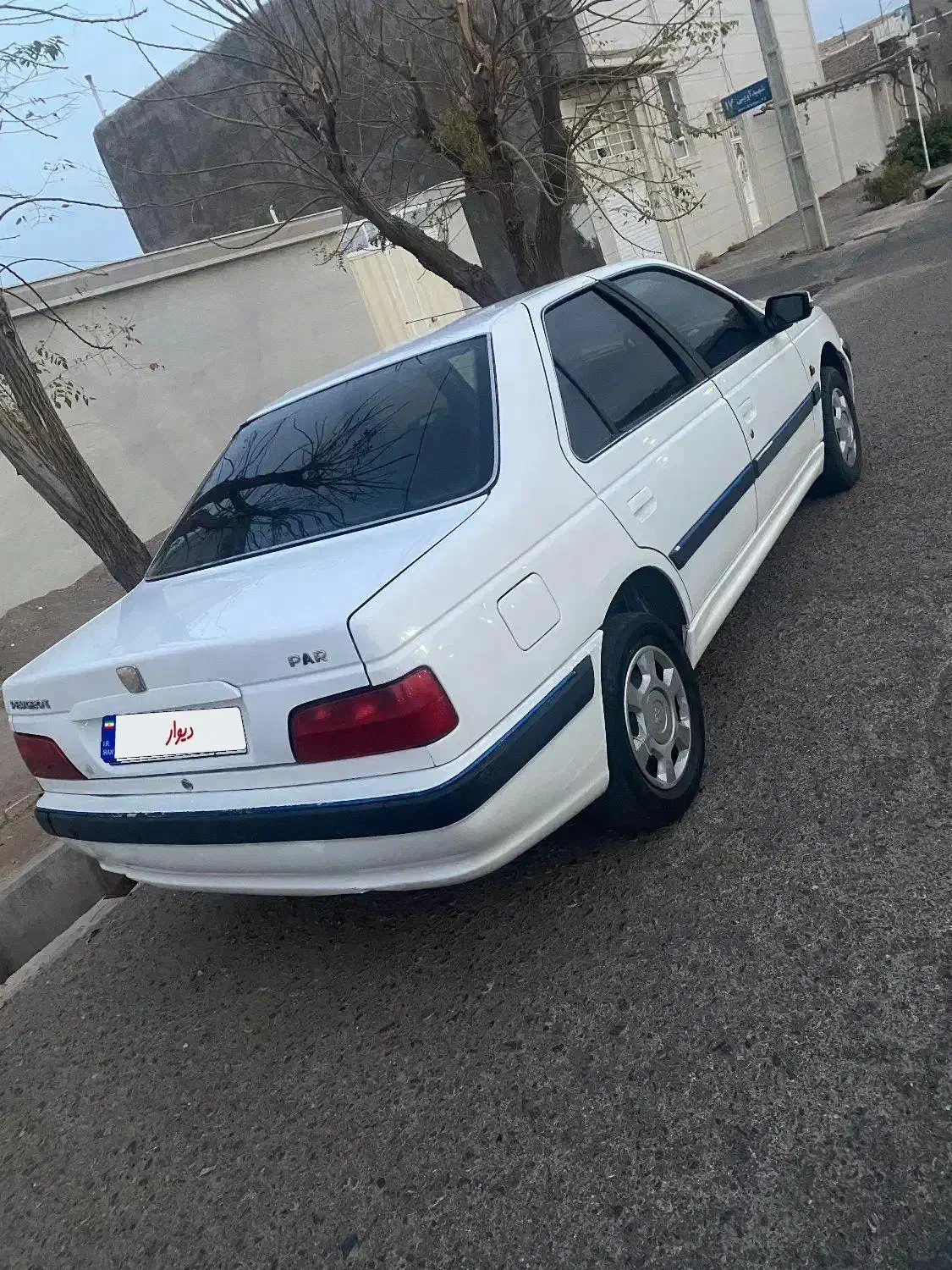 پژو پارس موتور معمولی مدل ۱۳۹۵ خانگی|خودرو سواری و وانت|فردوس (خراسان), |دیوار