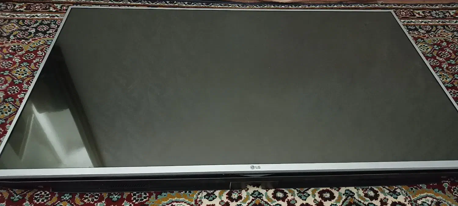 ۴۹ اینچ پنل سوخته|تلویزیون و پروژکتور|اردبیل, |دیوار