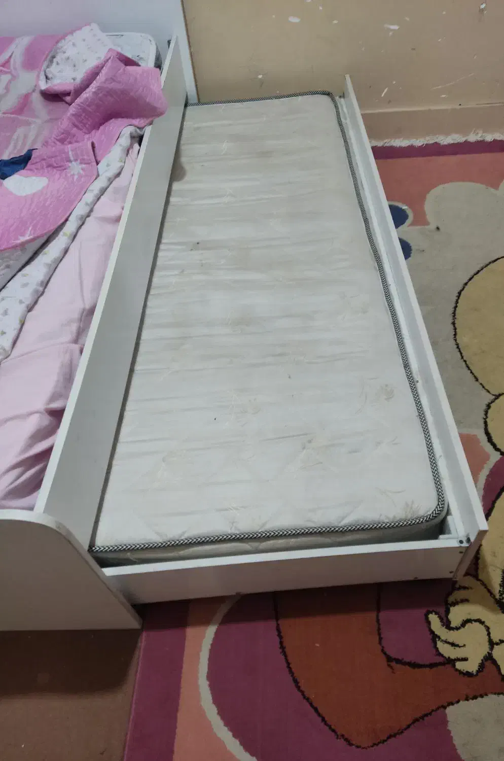 دو تخت نوجوان|تخت و سرویس خواب|بیرجند, |دیوار