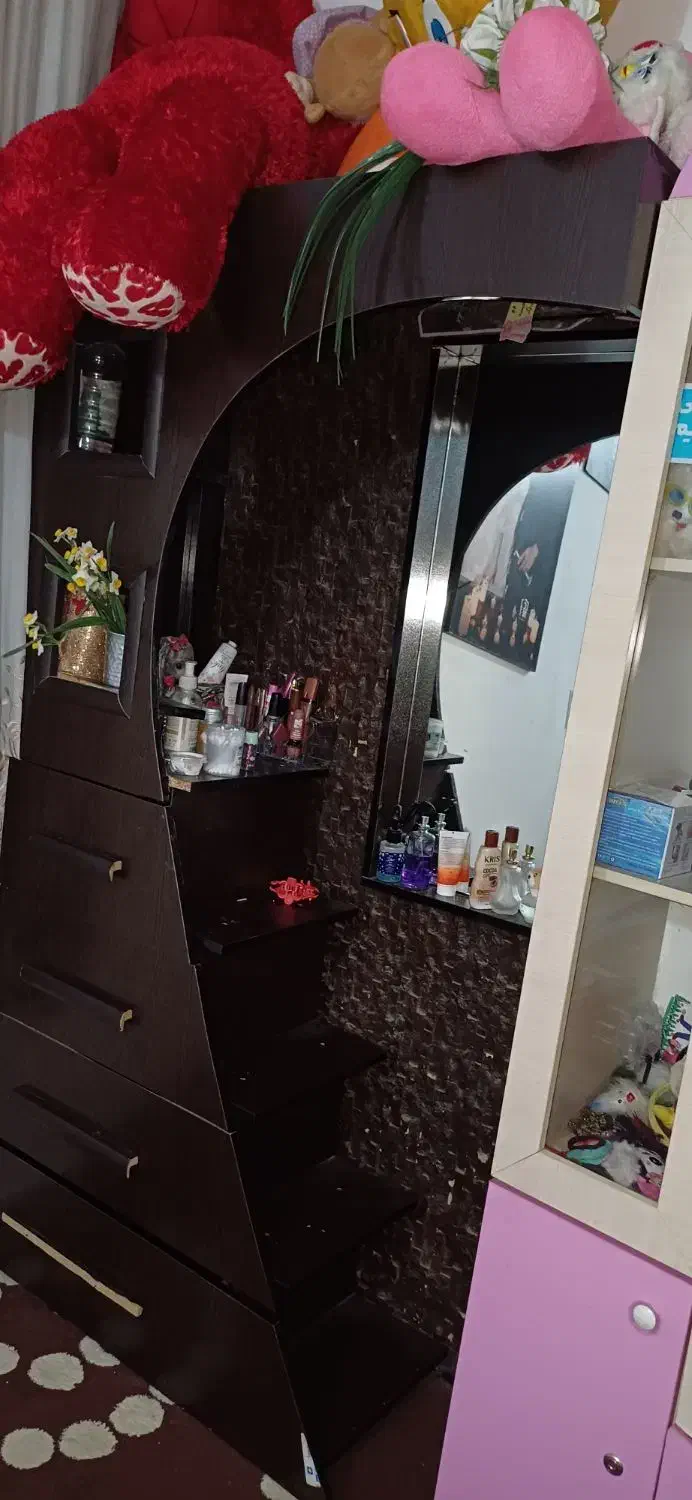 کمد نوجوان و کمد آرایشی و لباسی|جاکفشی، کمد، دراور|کازرون, |دیوار