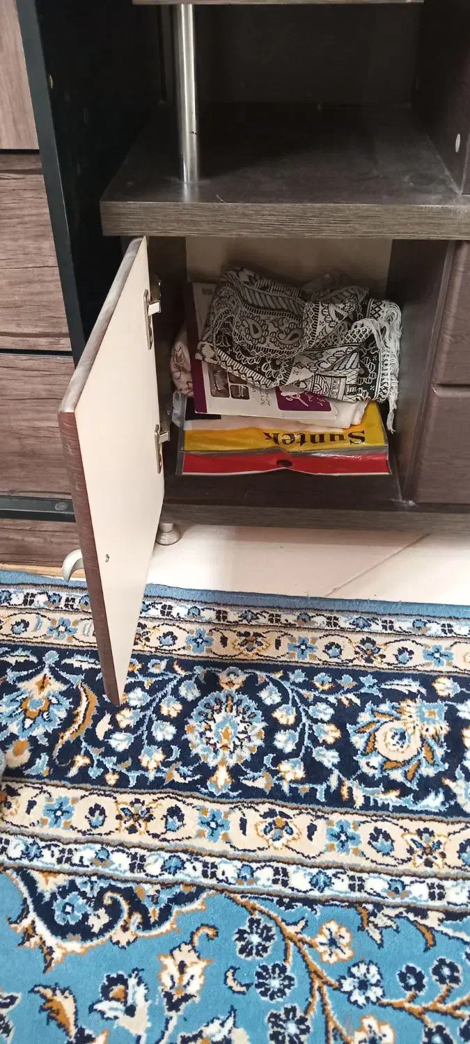 میز تلفن ام دی اف|میز تلفن|تهران, نبی اکرم|دیوار