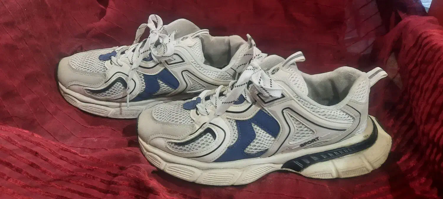 کتونی اصل ادیداس نونو سایز ۴۲ ‌۴۳|کیف، کفش، کمربند|نهاوند, |دیوار