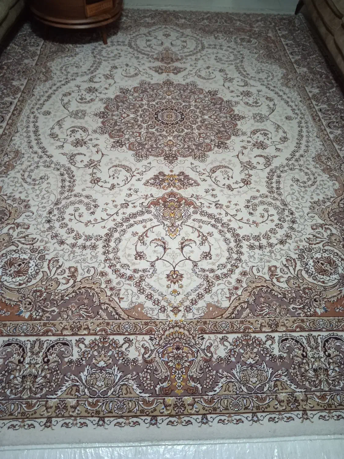 فرش مارال گل نقش کاشان|فرش|بندر انزلی, معلم|دیوار