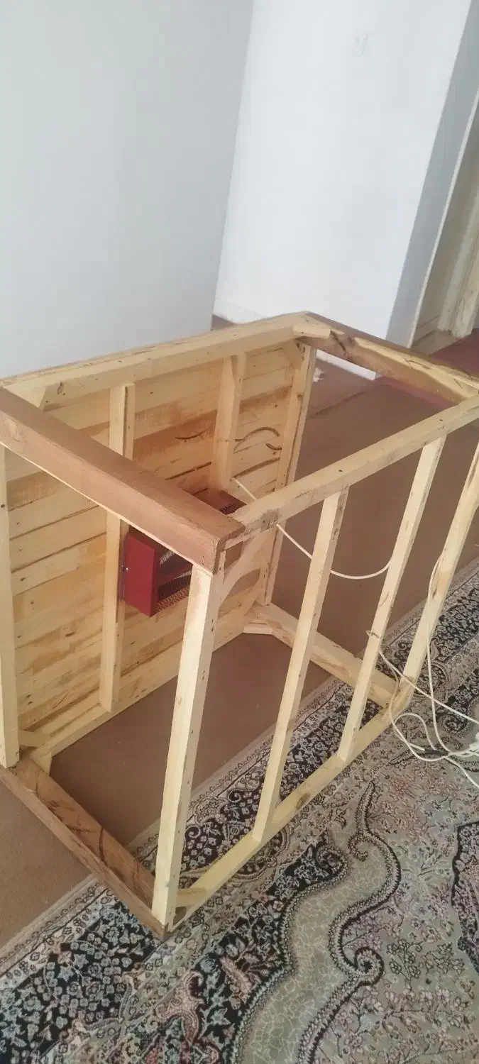 فروشی کرسی چوبی نو|مبلمان خانگی و میز عسلی|گناباد, |دیوار