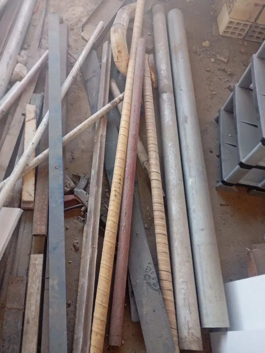 لوله گاز لوله ناودان نبشی پروفیل زایعات|حراج|فرخ‌شهر, |دیوار