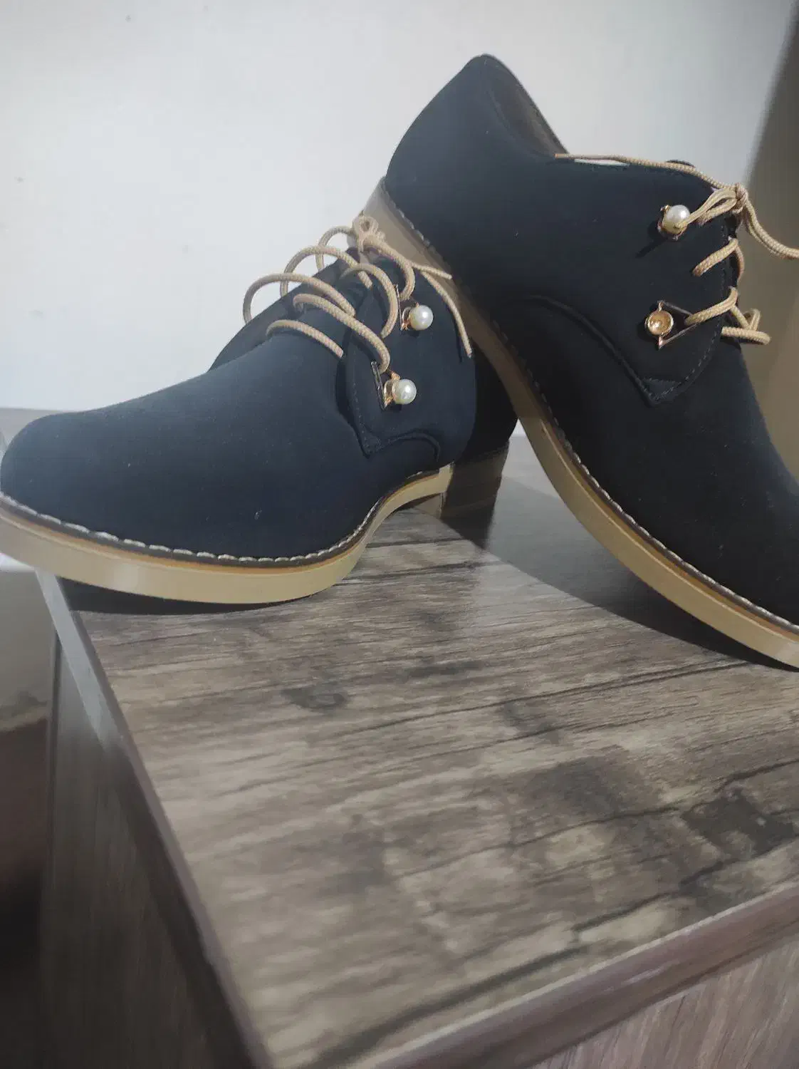 کفش زنانه نونو کیفیت بی نظیر دور دوخت سایز ۳۹|کیف، کفش، کمربند|اصفهان, دستگرده|دیوار