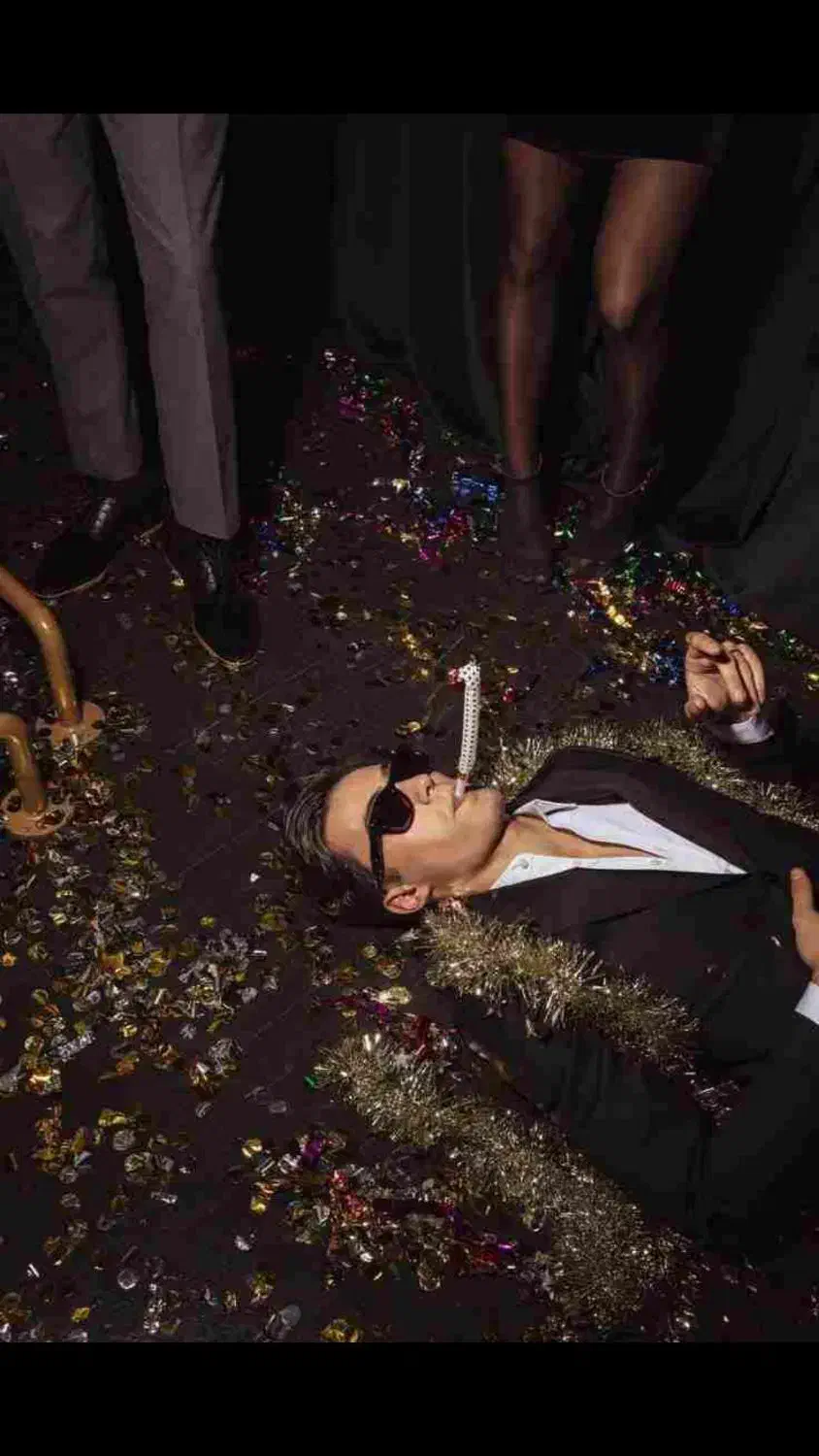 وکیل|فعالیت داوطلبانه تحقیقاتی|نهاوند, |دیوار