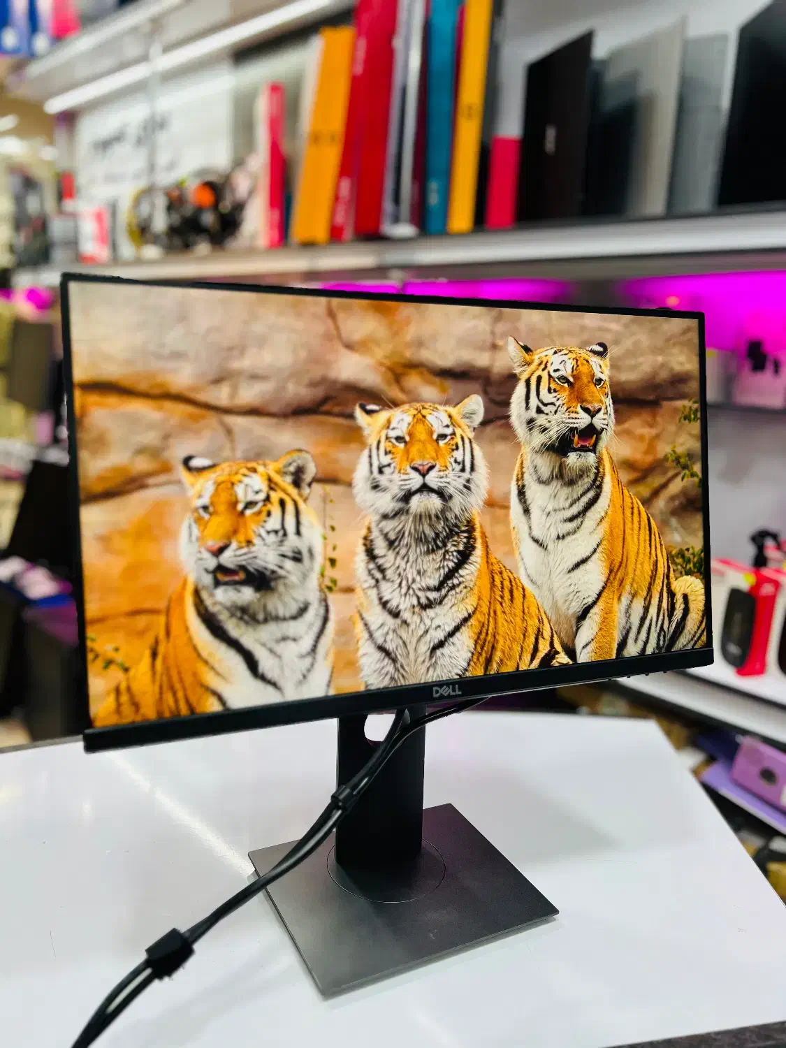 مانیتور دل ۲۲ و ۲۳ اینچ فریملس HDMI عروسک|قطعات و لوازم جانبی رایانه|بوشهر, |دیوار