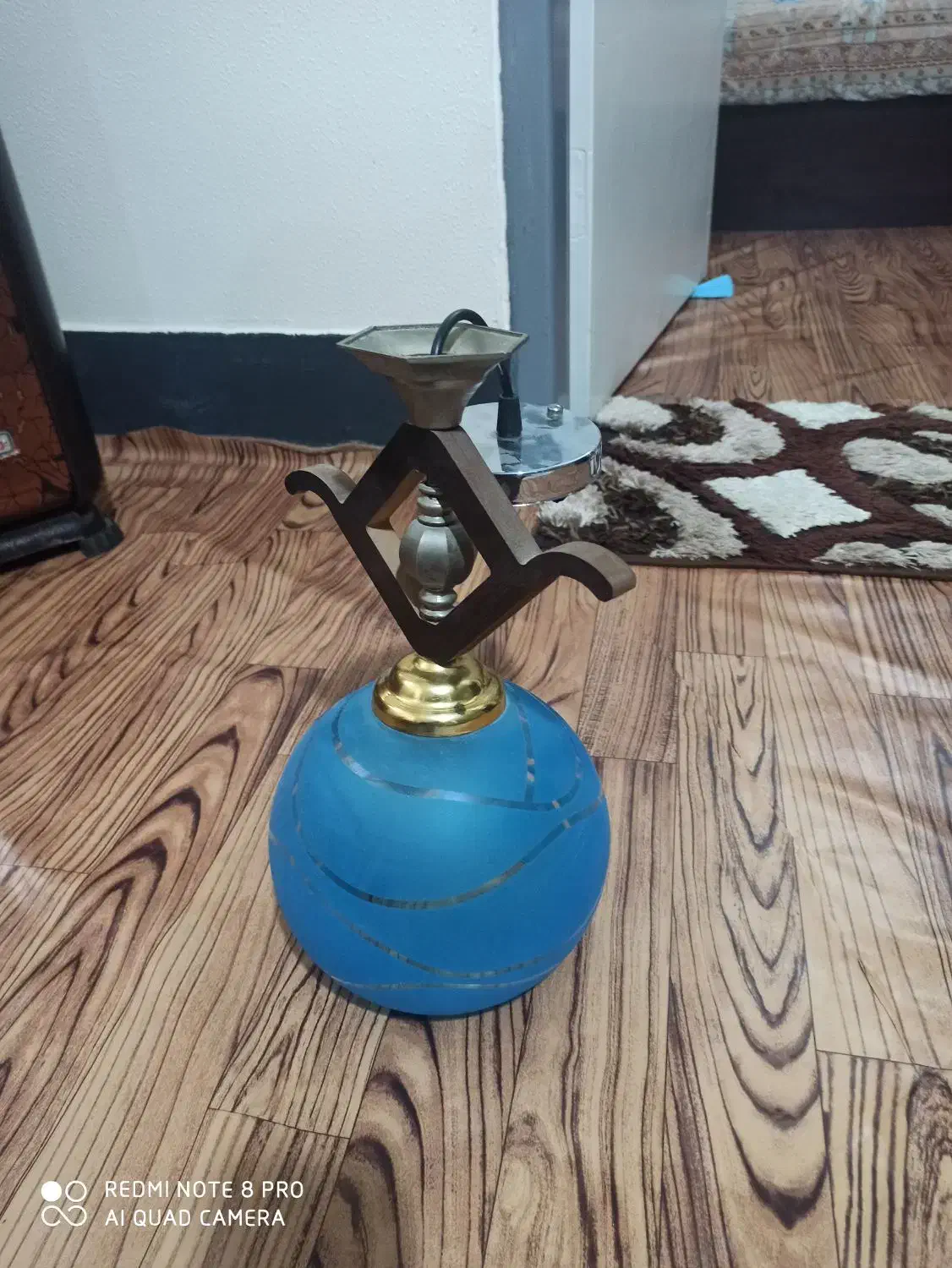 لوستر اتاق خواب|لوستر و چراغ آویز|اصفهان, سروستان|دیوار