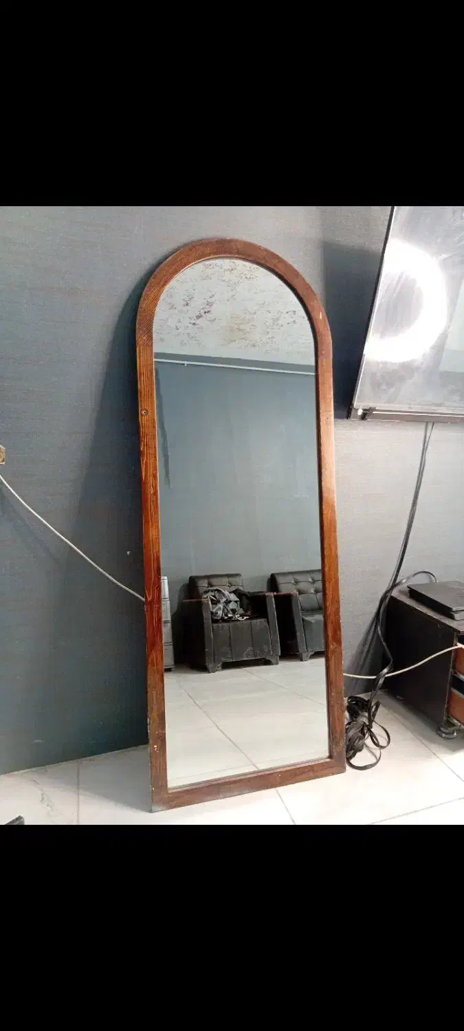 دو عدد آینه قدی  دور چوب|آینه|اسفراین, |دیوار