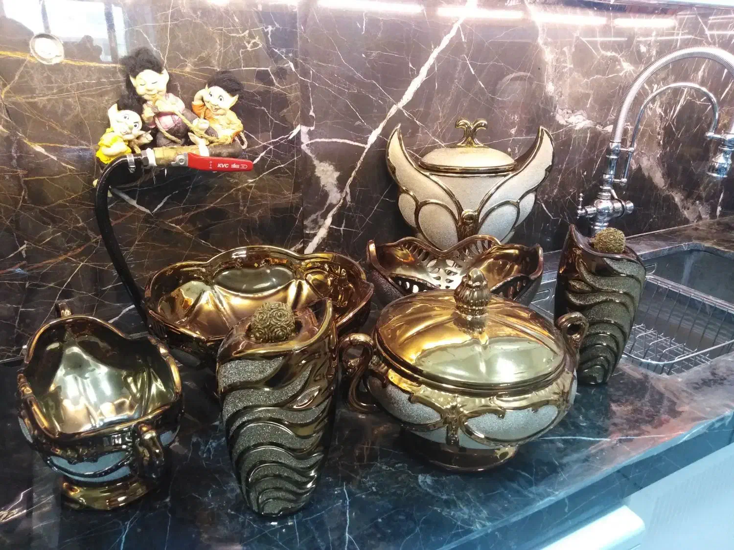 ظروف پذیرایی|ظروف سرو و پذیرایی|شاهین‌شهر, عطار|دیوار