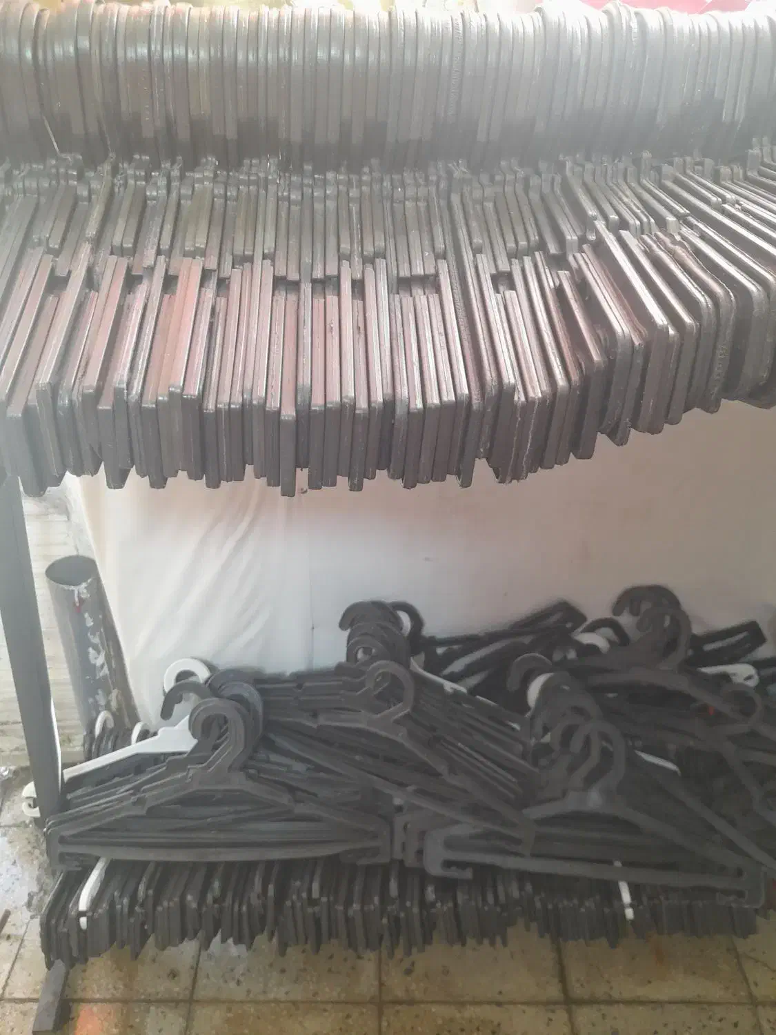 مانتو ولباس|لباس|دهگلان, |دیوار