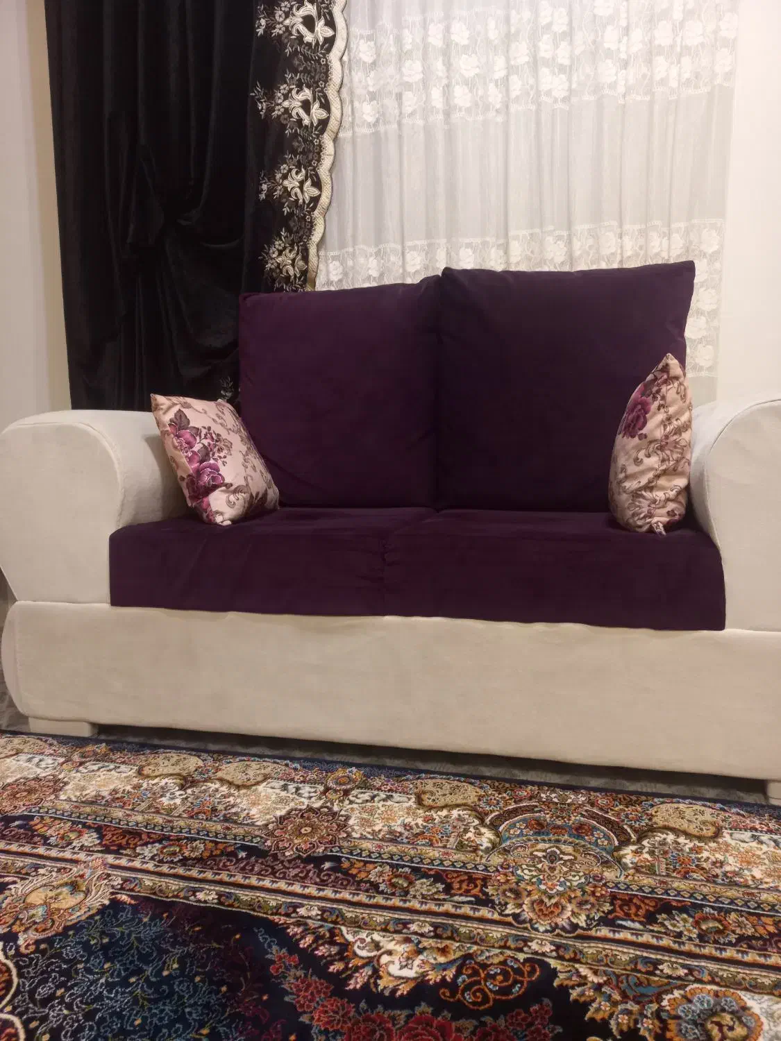 مبل هفت نفره سالم|مبلمان خانگی و میز عسلی|رشت, هلال احمر|دیوار