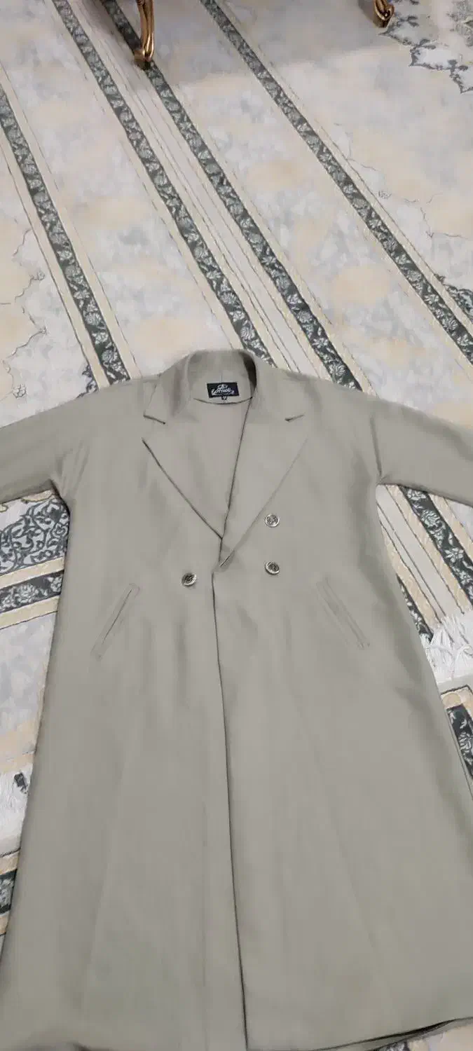 دو عدد مانتو و دو عدد شلوار کاباردین|لباس|نورآباد, |دیوار