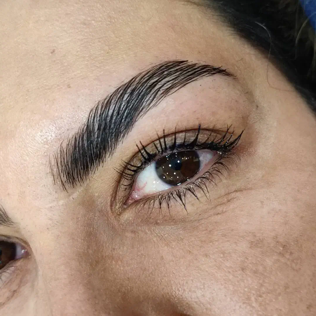 لیفت و لمینت ابرو و مژه|خدمات آرایشگری و زیبایی|شهرکرد, |دیوار