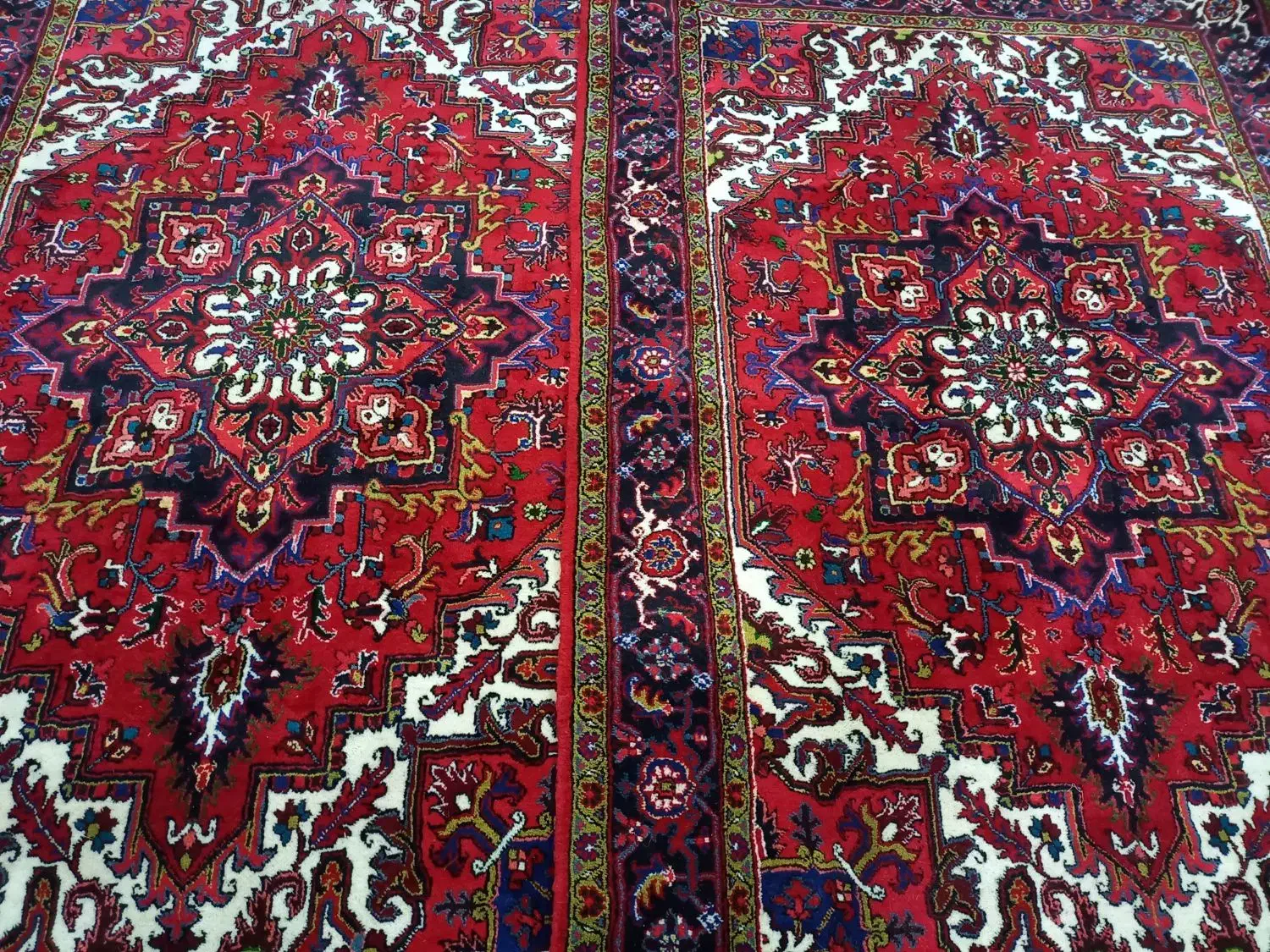 فرش تاجری دست بافت اعلا|فرش|مرند, |دیوار