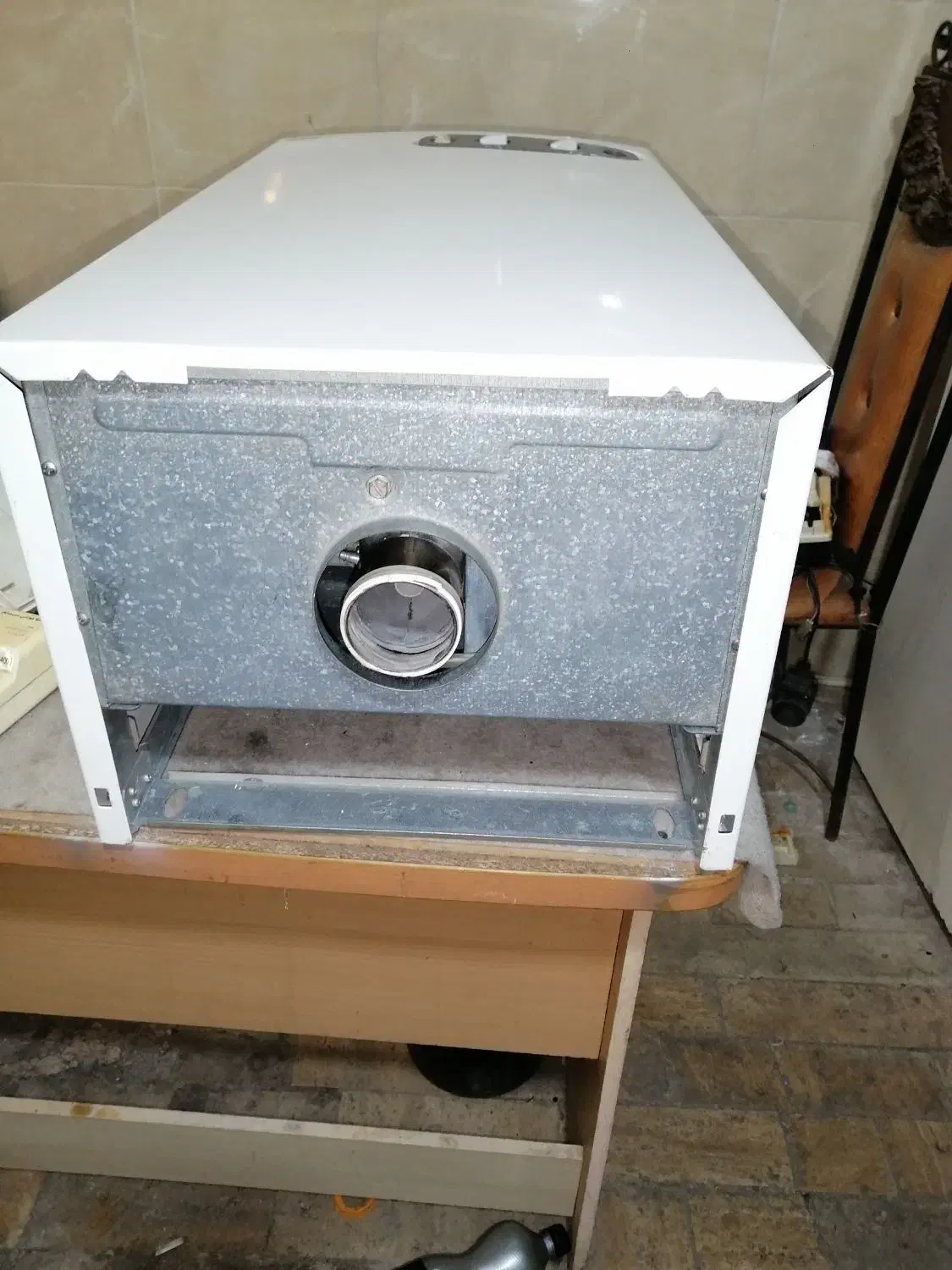 پکیج ایران رادیاتور در حدطرح تعویض با پکیج فرسوده|آبگرمکن، پکیج، شوفاژ|مشهد, هفت تیر (آب و برق)|دیوار