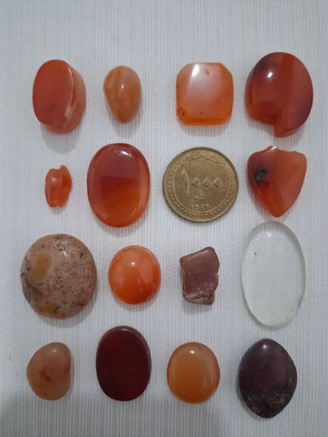 ۱۵ قطعه عقیق طبیعی کهنه قدیمی|بدلیجات|خرمآباد, |دیوار