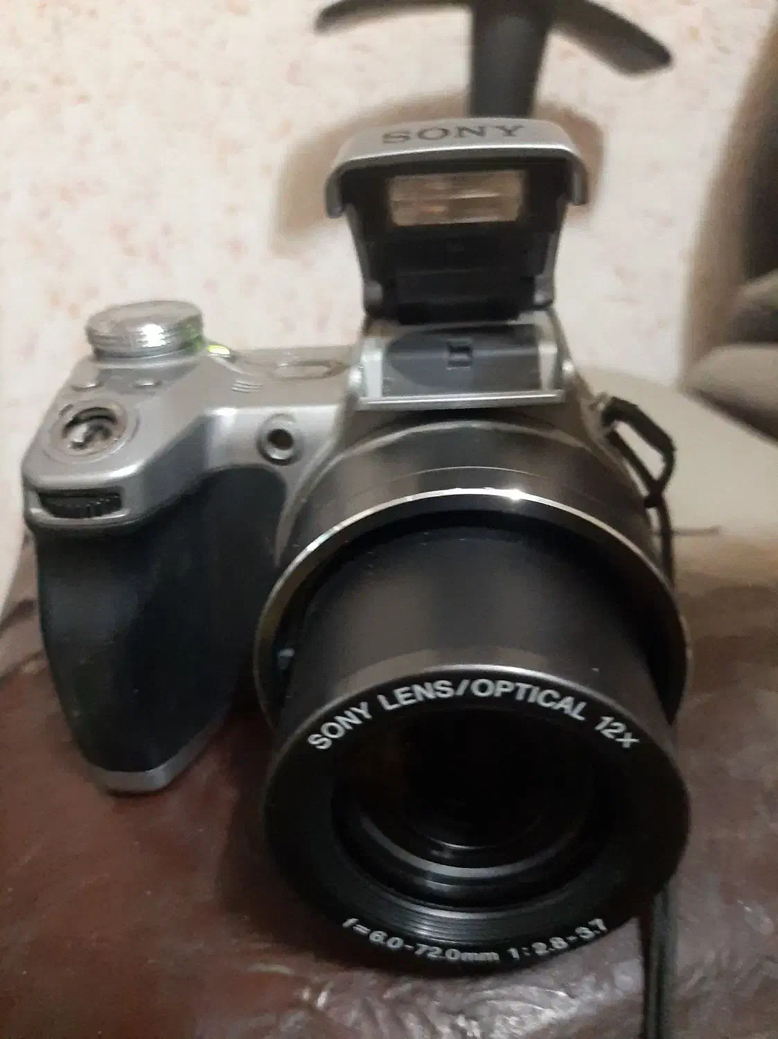 دوربین عکاسی وفیلم برداری سونی.|دوربین عکاسی و فیلم‌برداری|قم, زنبیل آباد|دیوار