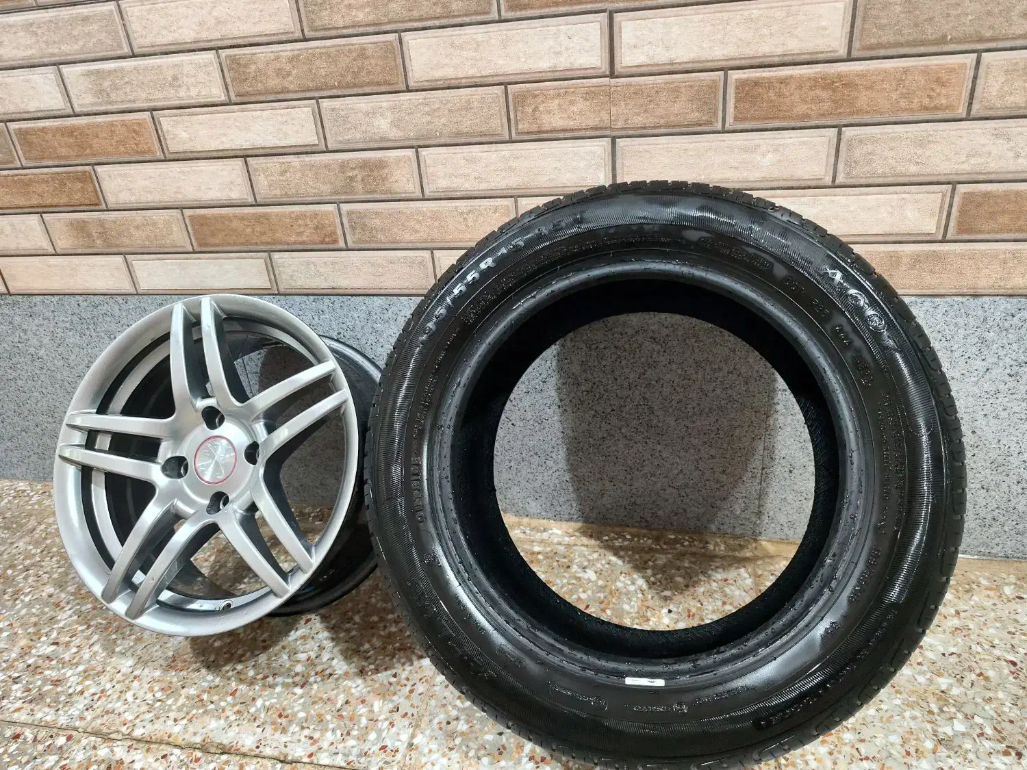 رینگ استرامبولی۱۵با لاستیک|قطعات یدکی و لوازم جانبی|خمینیشهر, |دیوار