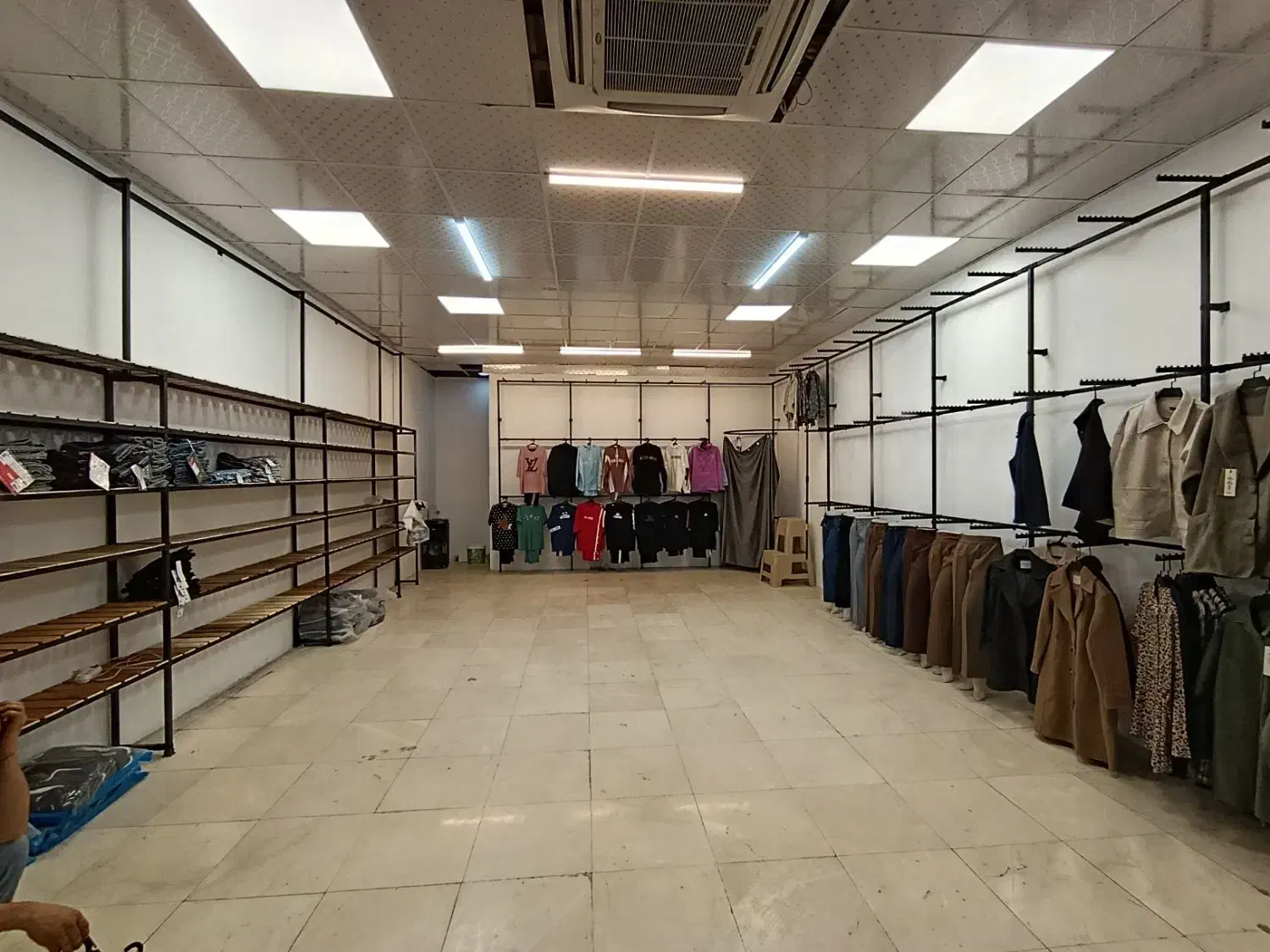 نصاب / دکوراسیون رگال / قفسه / ریل|فروشگاه و مغازه|قم, میدان نو|دیوار