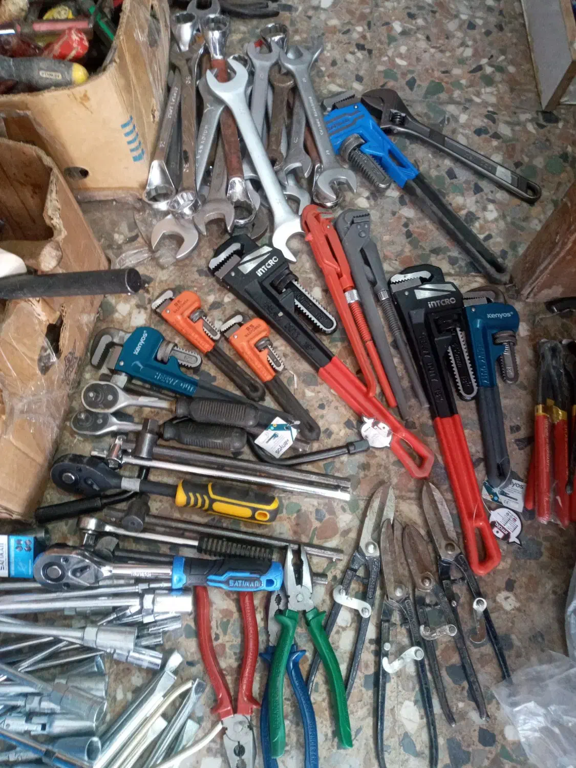 ابزار استوک کیلویی|ابزارآلات|سیرجان, |دیوار